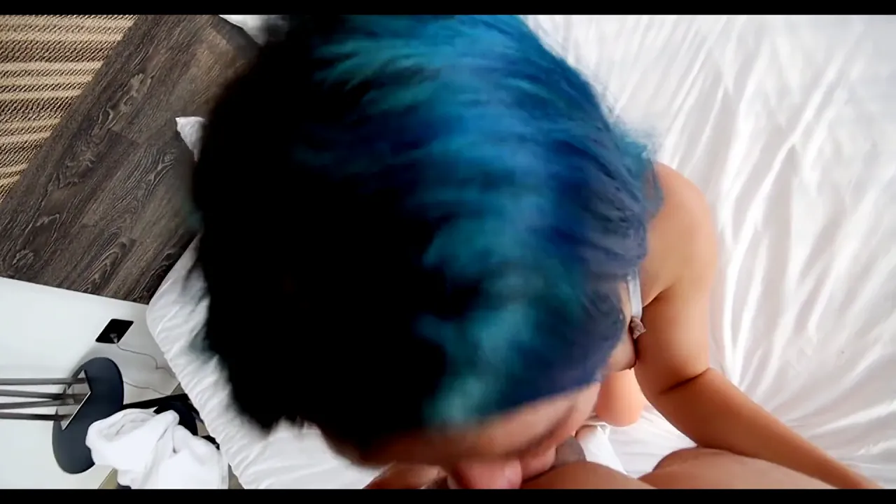 Colombian Latina with blue hair gets her ass fingered and fucked hard in casting video