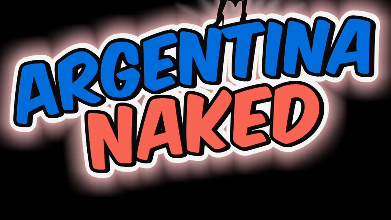 Mimi Naked performs pussy fisting on herself