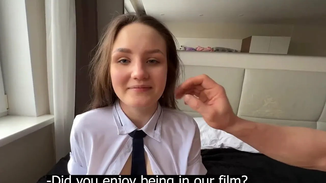 Petite Russian amateur girl gets a creampie after blowjob
