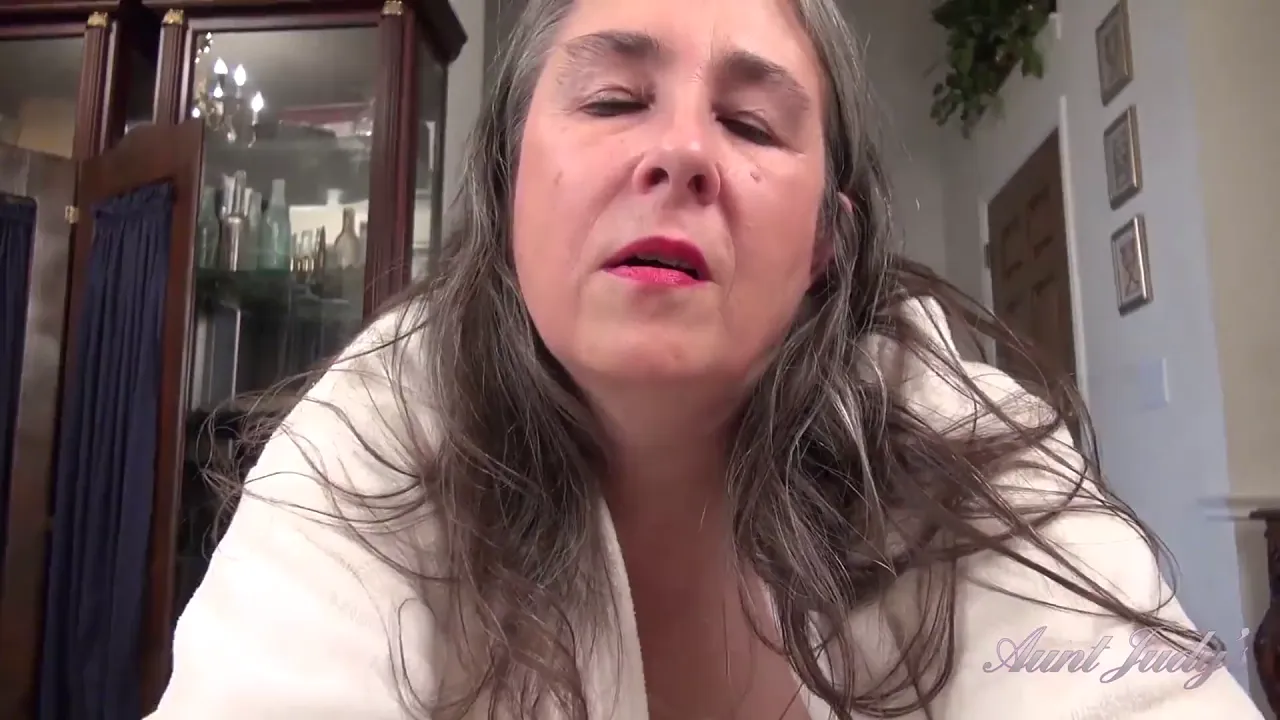 Big tits handjob mature video