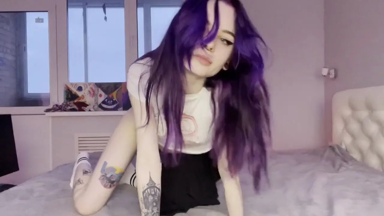 Emo girl with small tits rubs her tight pussy in solo masturbation video