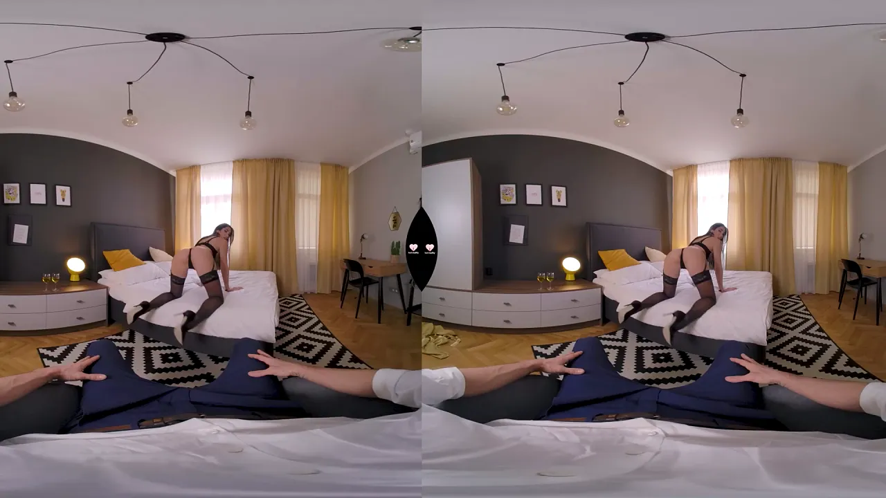 French babe Clea Gaultier in stockings blows and cums on camera in Paris