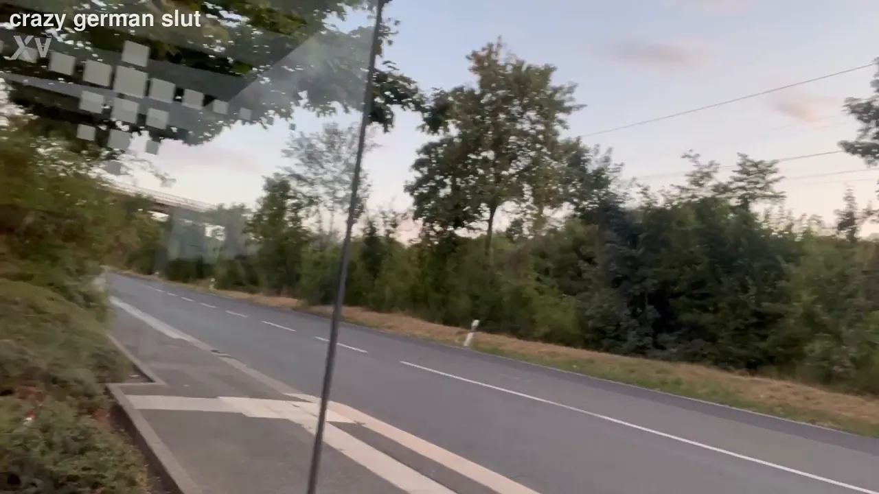BBW exhibitionist Crazygermanslut fingers herself outside in Berlin