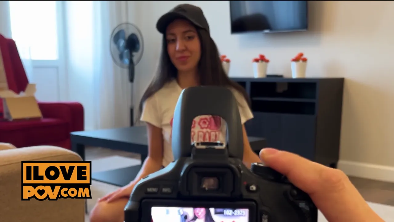 Cute brunette delivery girl Katy West sucks and screws her customer in POV hardcore video