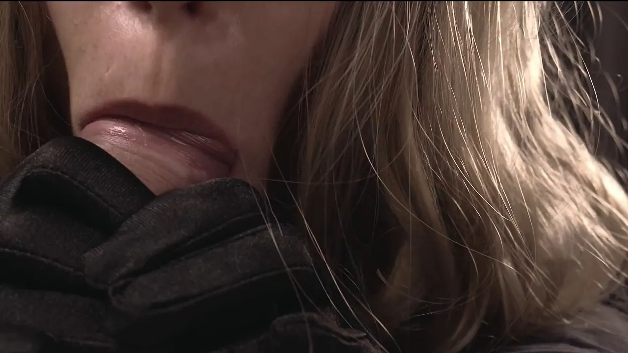 Amateur MILF babe gives close-up romantic blowjob with cum on her lips