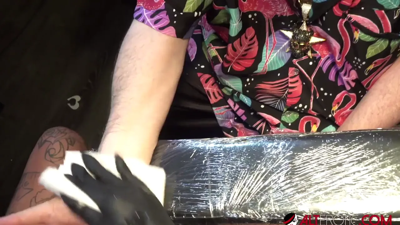 Busty blonde Evilyn Ink tattoos Ivan and then masturbates with a toy