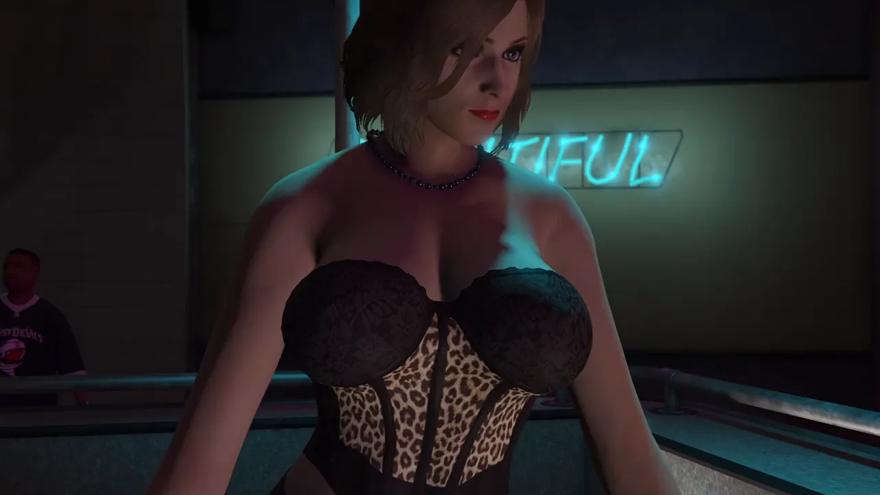 Virgin girl has sex with a customer at the GTA 5 strip club