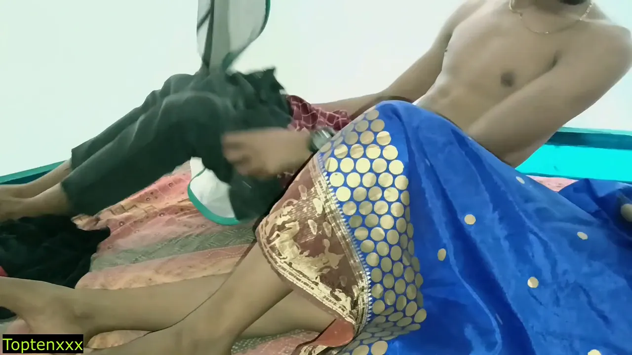 Abgh074's Indian couple have softcore sex