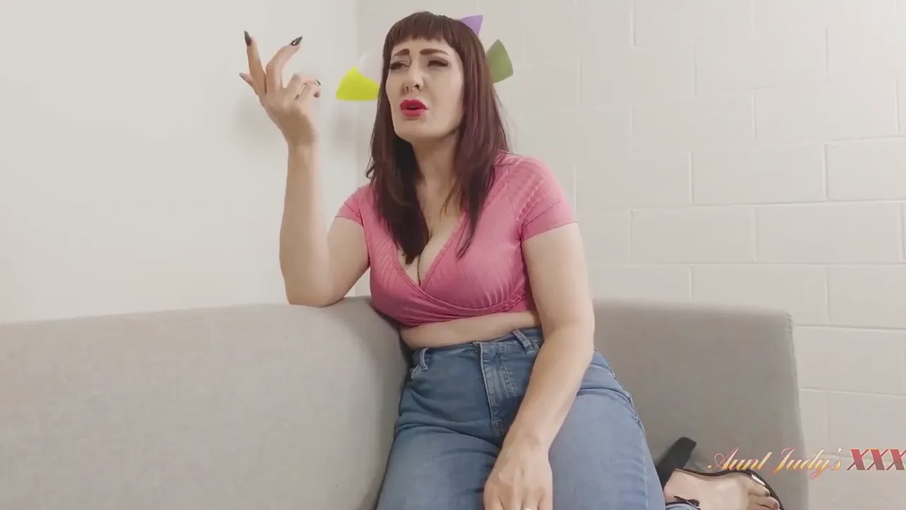 Big Tits MILF romantic video