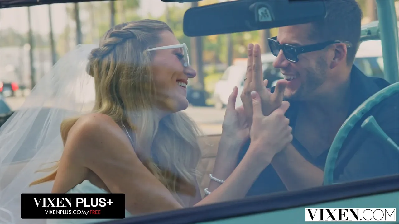 Blonde bride Addison Vodka gets licked and fucked in lingerie