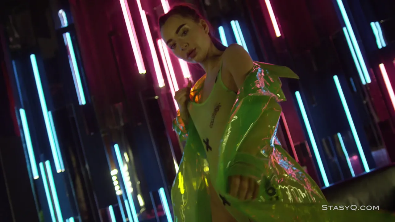 Russian stripper showcases her big tits in a solo strip tease