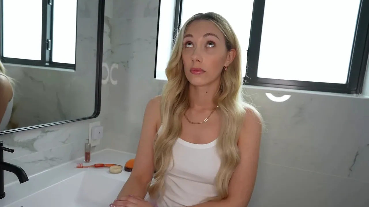 Levi Cash's wife deepthroats his big cock while he watches in hotel swingers scene