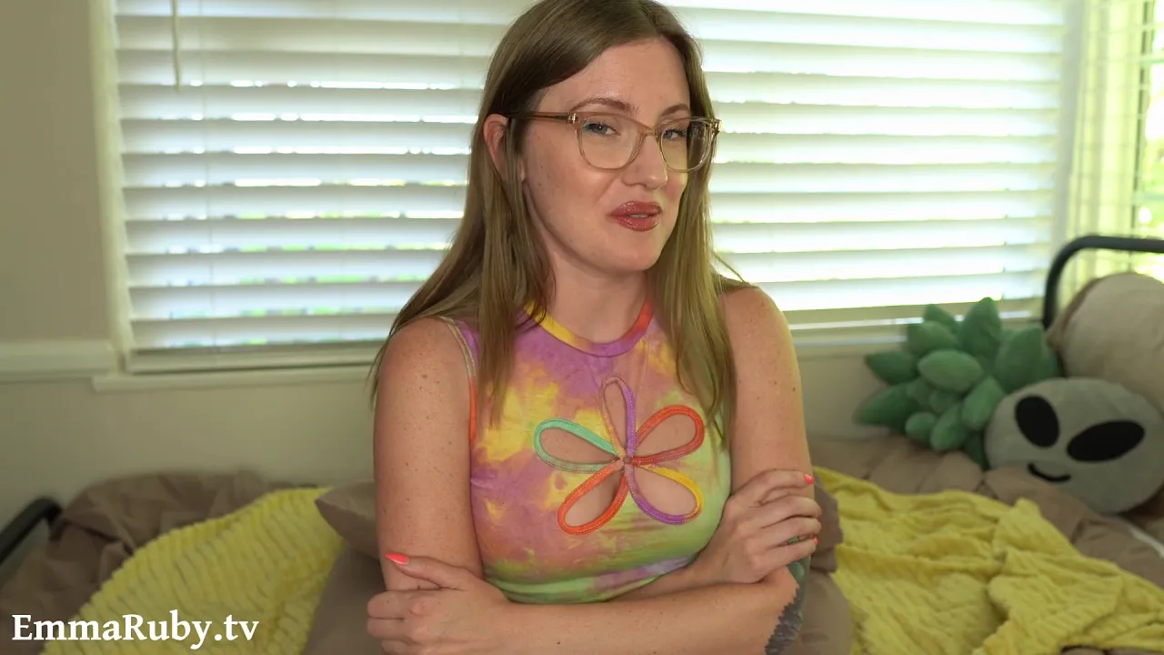Pov: Emma Ruby ASMR babe teases and orgasms close up until she resists no more