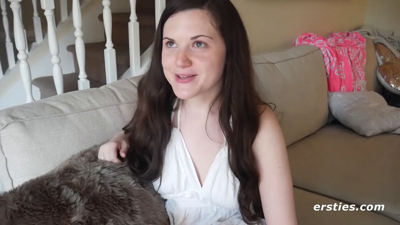 Brunette solo girl rubs her natural tits as she masturbates with a Magic Wand
