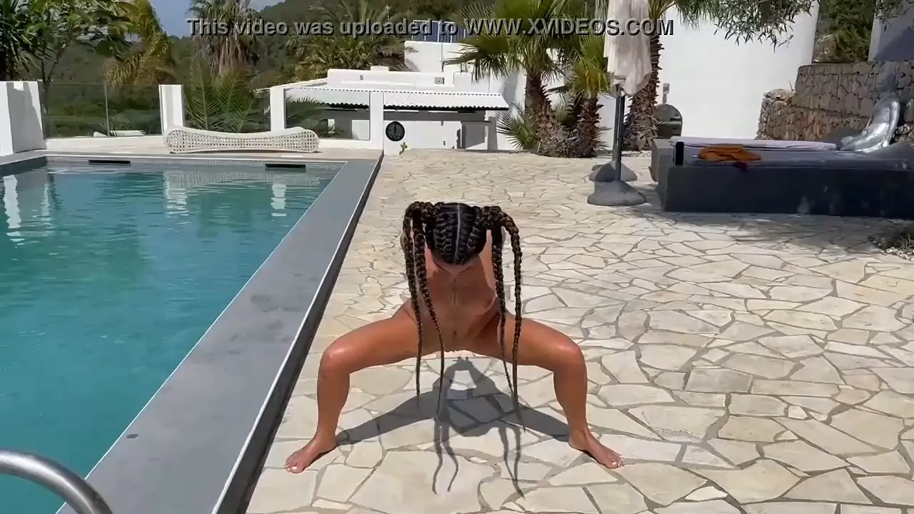 Naked yoga with Roxy Fox
