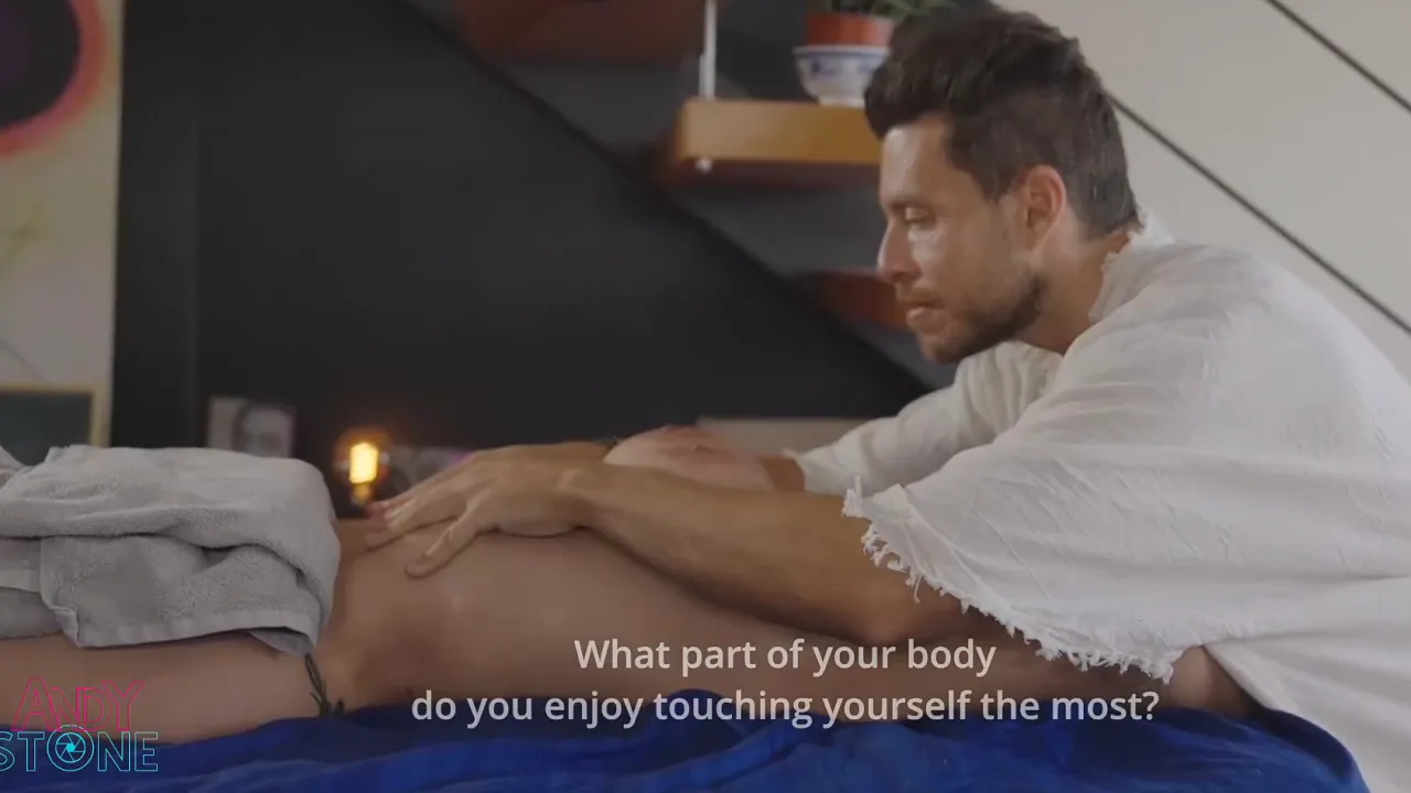 MILF massages her masseur before squirting in his mouth