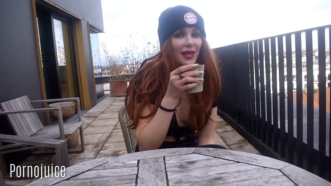 Lady Emotion hangs out and has sex with other women in a Munich penthouse