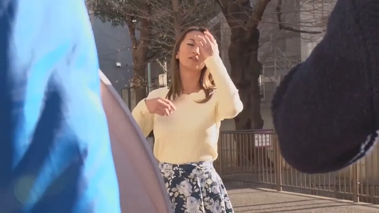 Japanese Asian Rena blows job in special big tit edition
