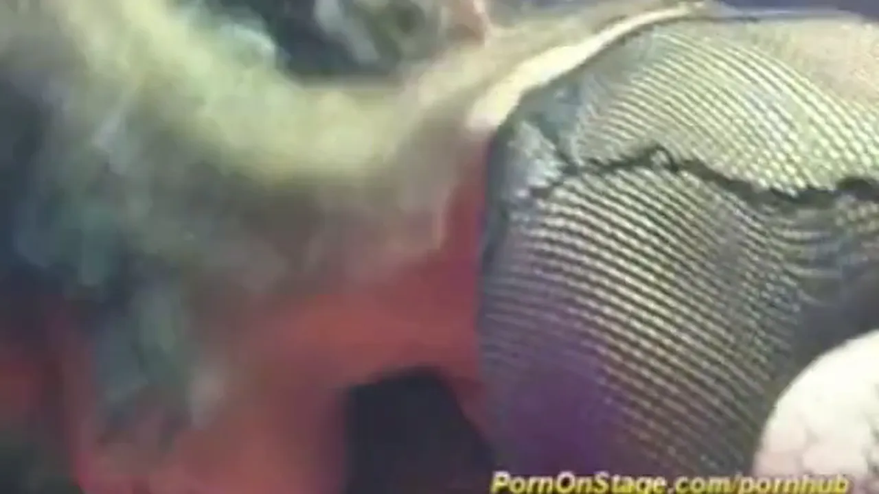 Skinny Slovak hardcore public sex show
