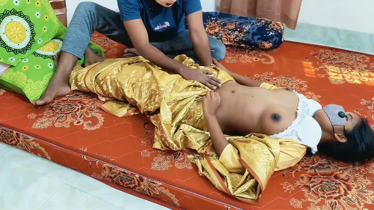 Bangla stepmom stepsister have sex with husband in homemade video