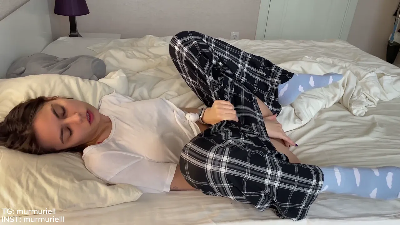 Petite Russian girl masturbates with fingers and vibrator, cums on her big ass in solo
