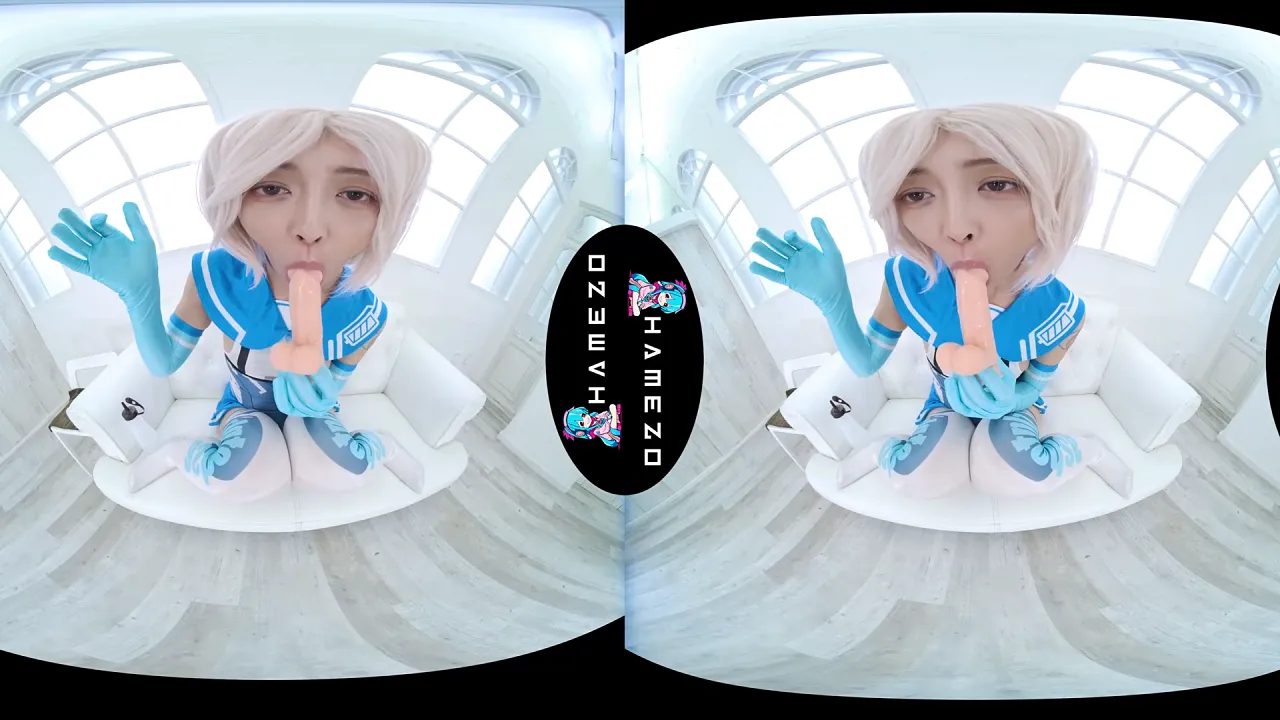 Japanese solo masturbation with two toys in VR