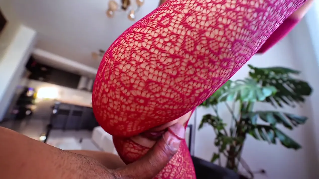 Amateur big dick creampie video