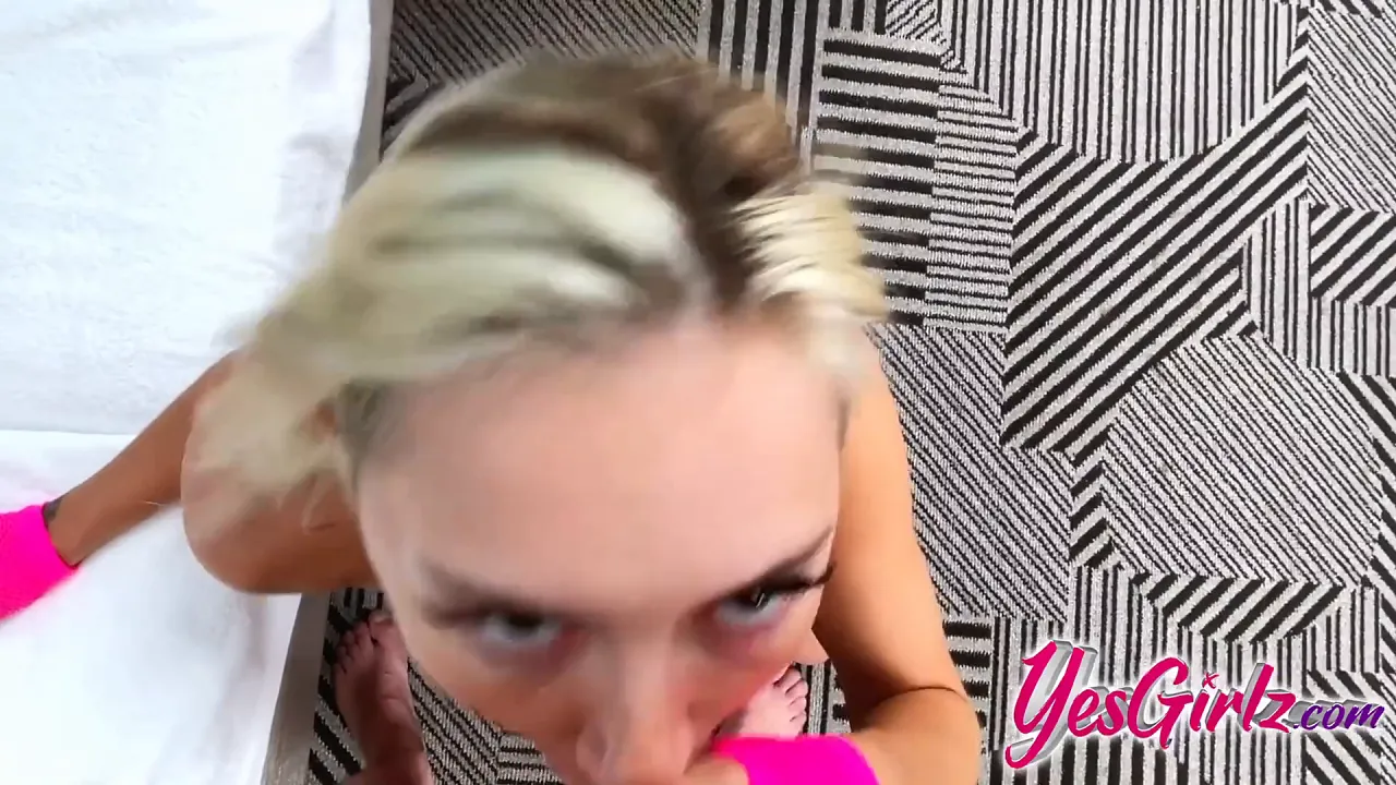 Petite blonde Chloe Temple serves cumshot while on her hands and knees