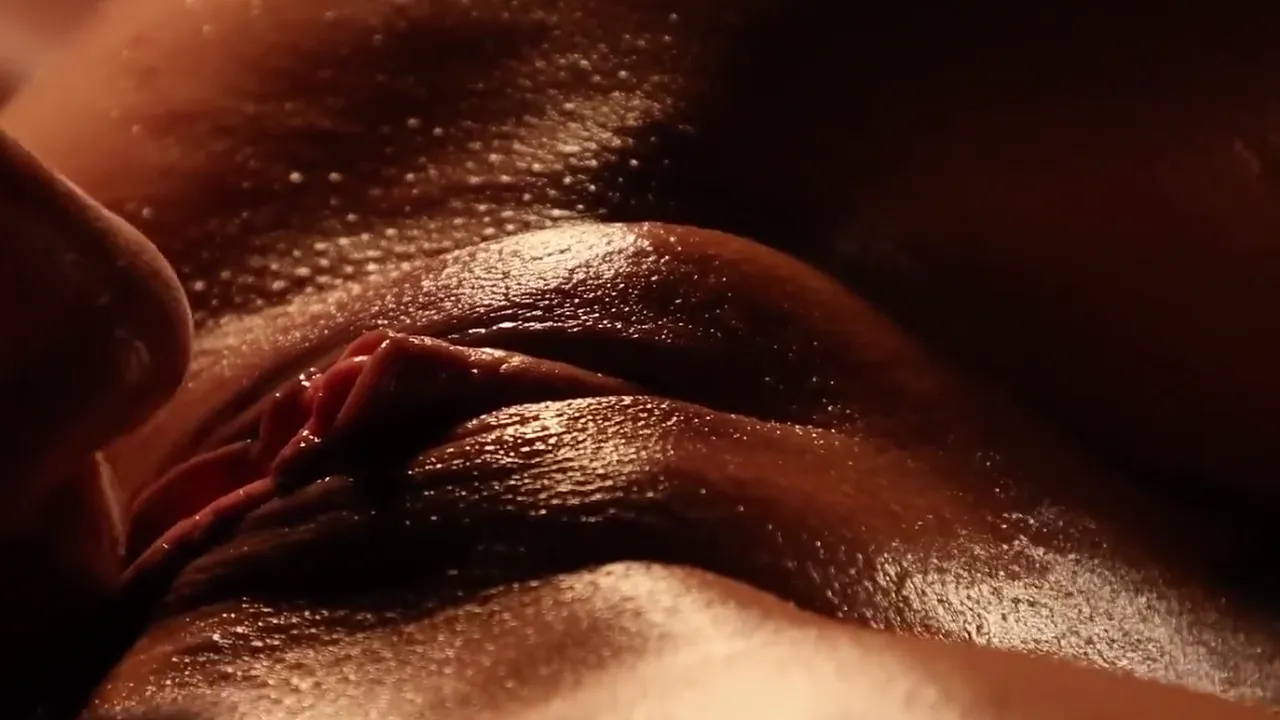 Big Ass big tits blowjob video